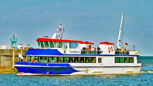 MS Nordstern MS Nordstern als Personen- und Fahrrad-Fähre zwischen Cuxhaven und Brunsbüttel